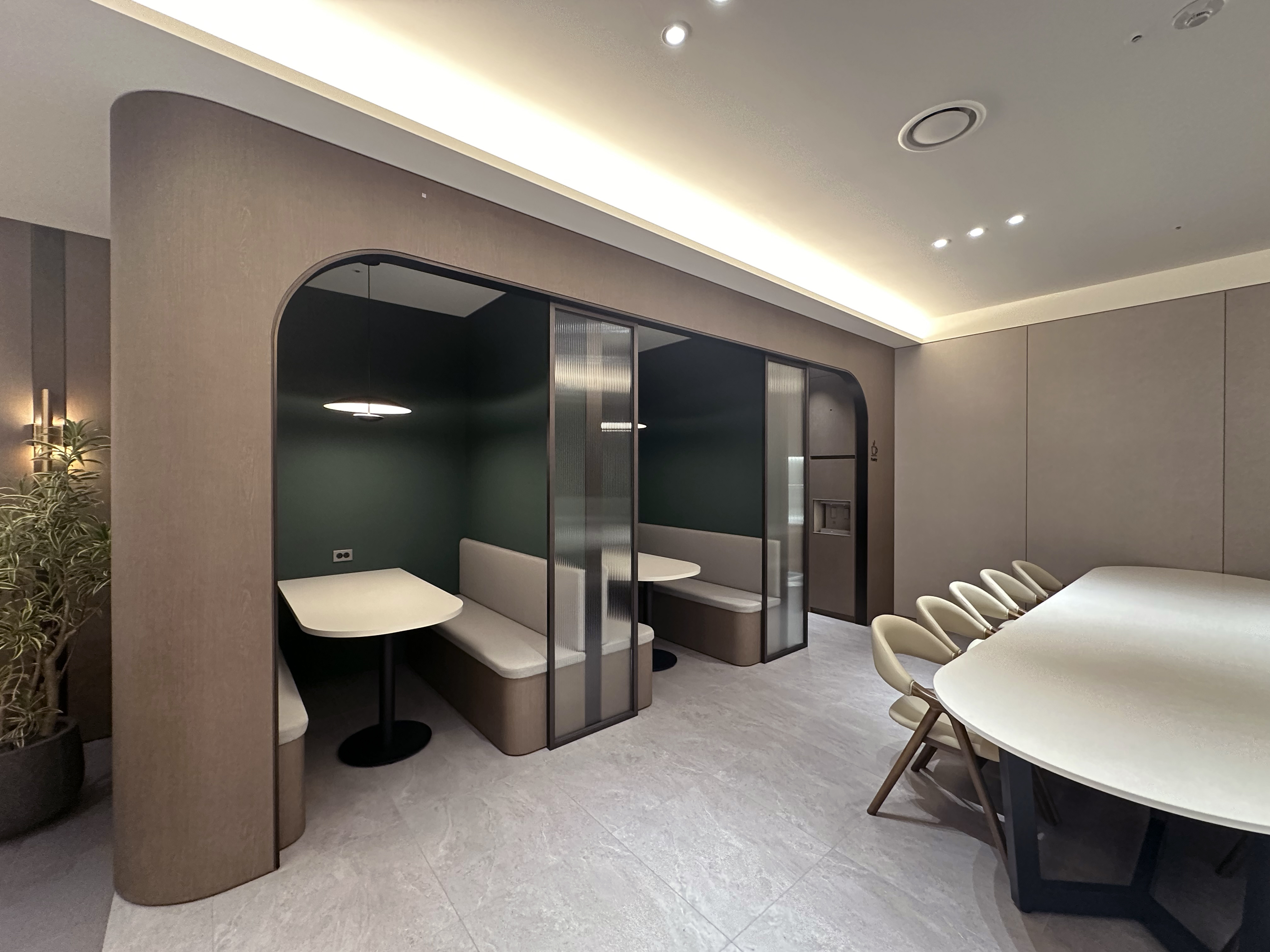 LOTTE LE-EL Lounge
